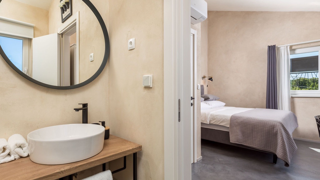 Photo of Bathroom in Sveti Ivan Dobrinjski