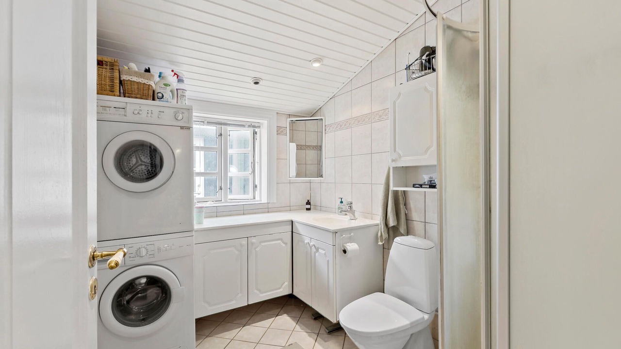 Photo of Bathroom in Holloselund