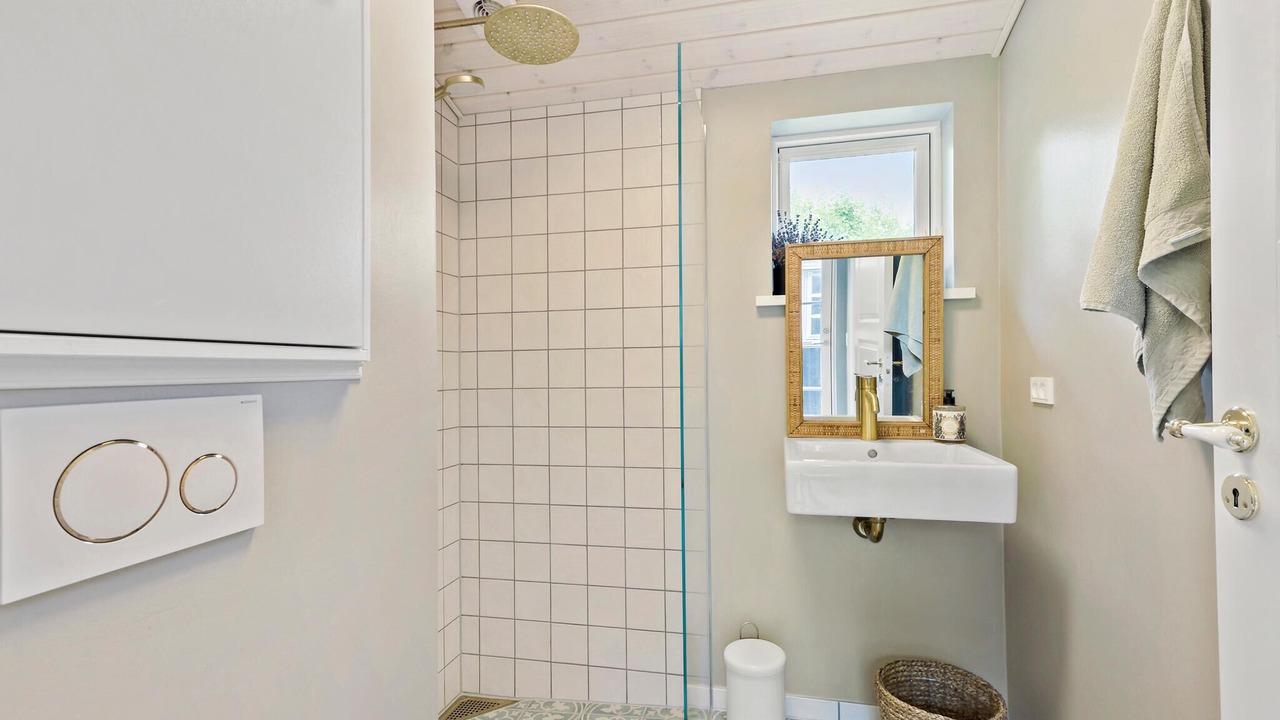 Photo of Bathroom in Holloselund