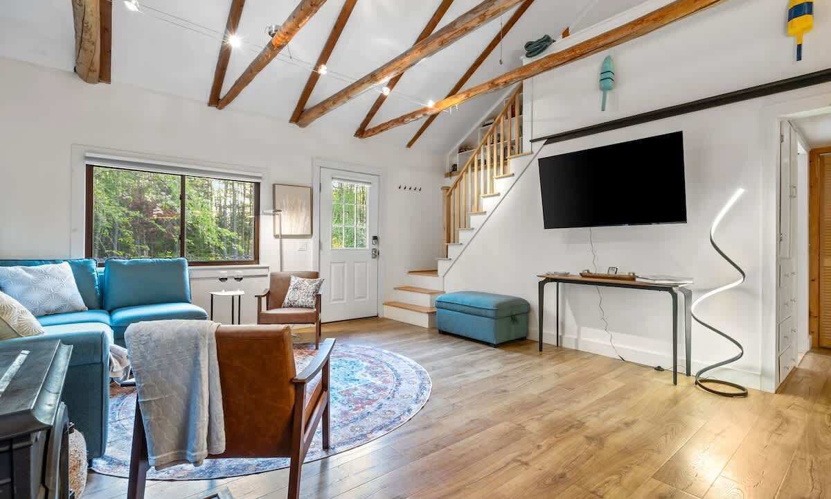 Photo of Livingroom in Southwest Harbor
