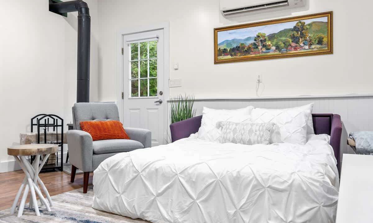 Photo of Bedroom in Southwest Harbor