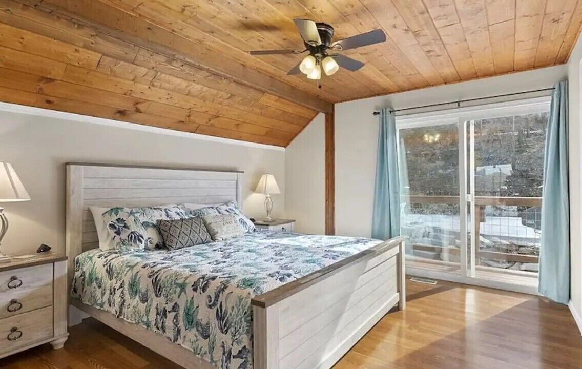 Photo of Bedroom in Kimberling City