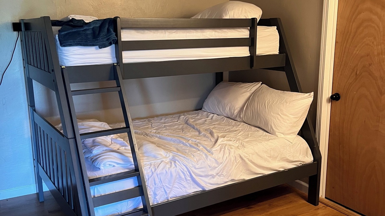 Photo of Bedroom in Kimberling City