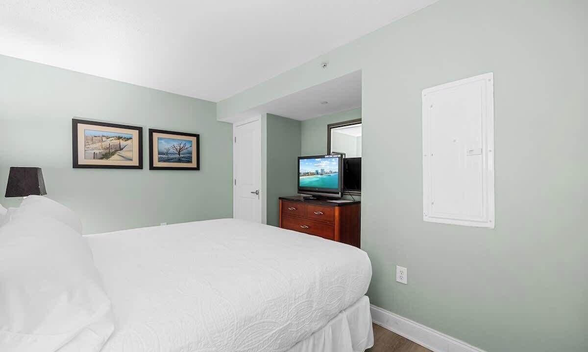 Photo of Bedroom in Downtown Myrtle Beach