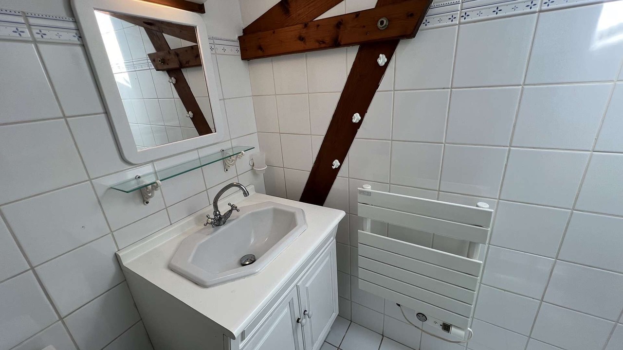 Photo of Bathroom in Saint-Vivien-de-Medoc