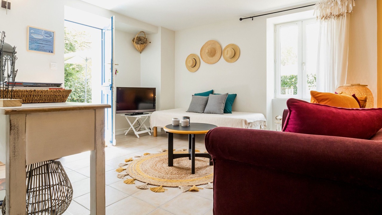 Photo of Livingroom in Saint-Lyphard
