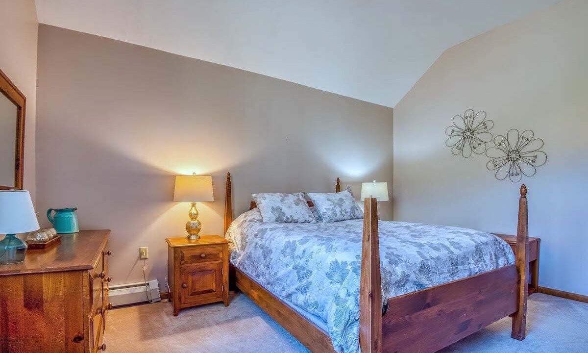 Photo of Others in Bretton Woods