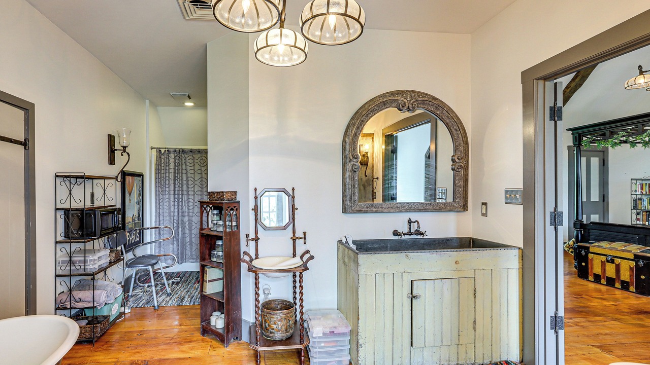 Photo of Bathroom in New Haven