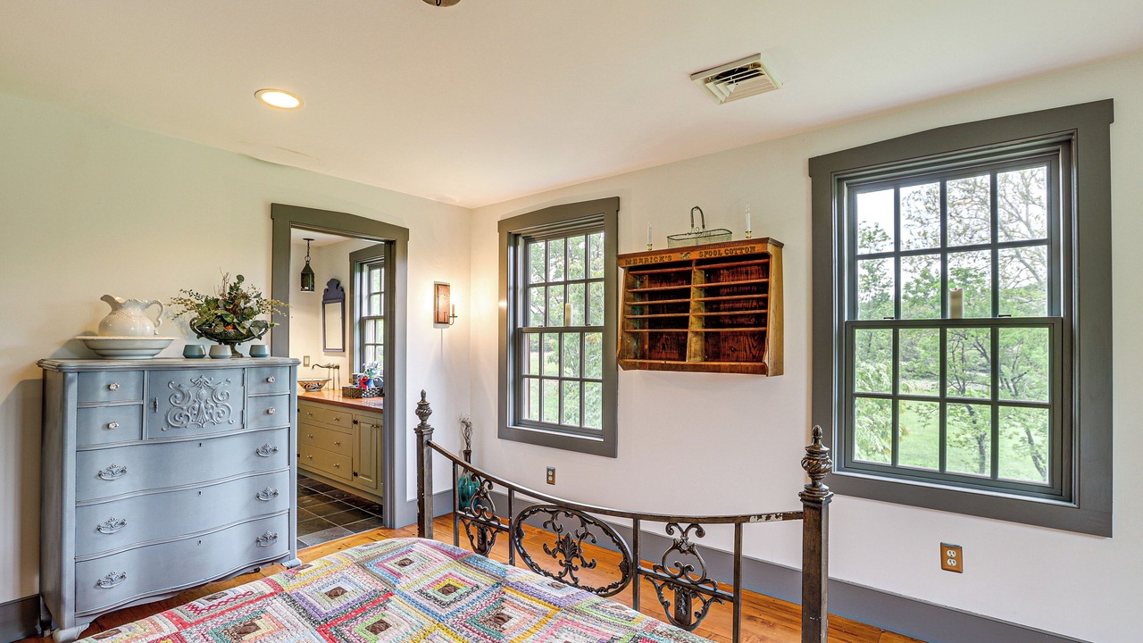 Photo of Bedroom in New Haven