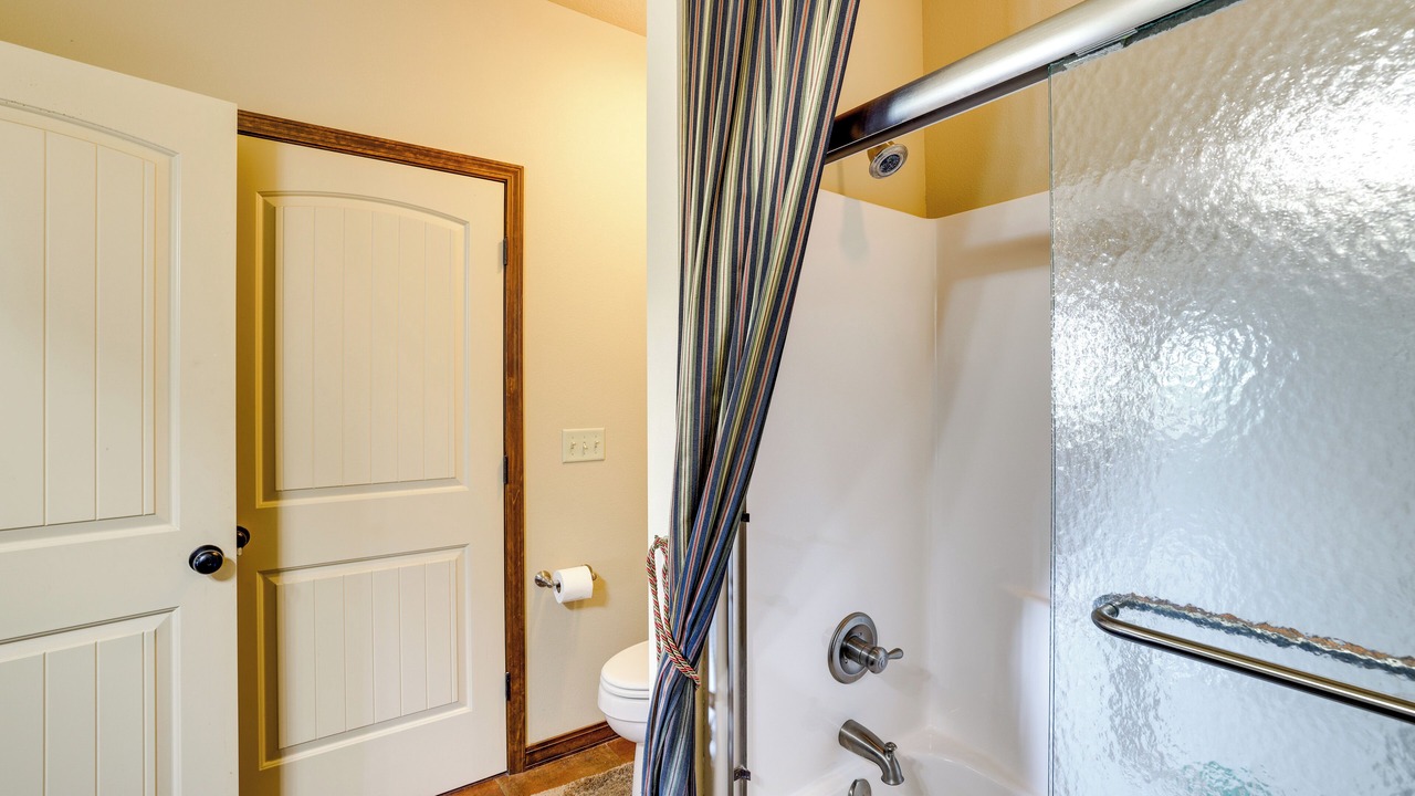 Photo of Bathroom in Newton County