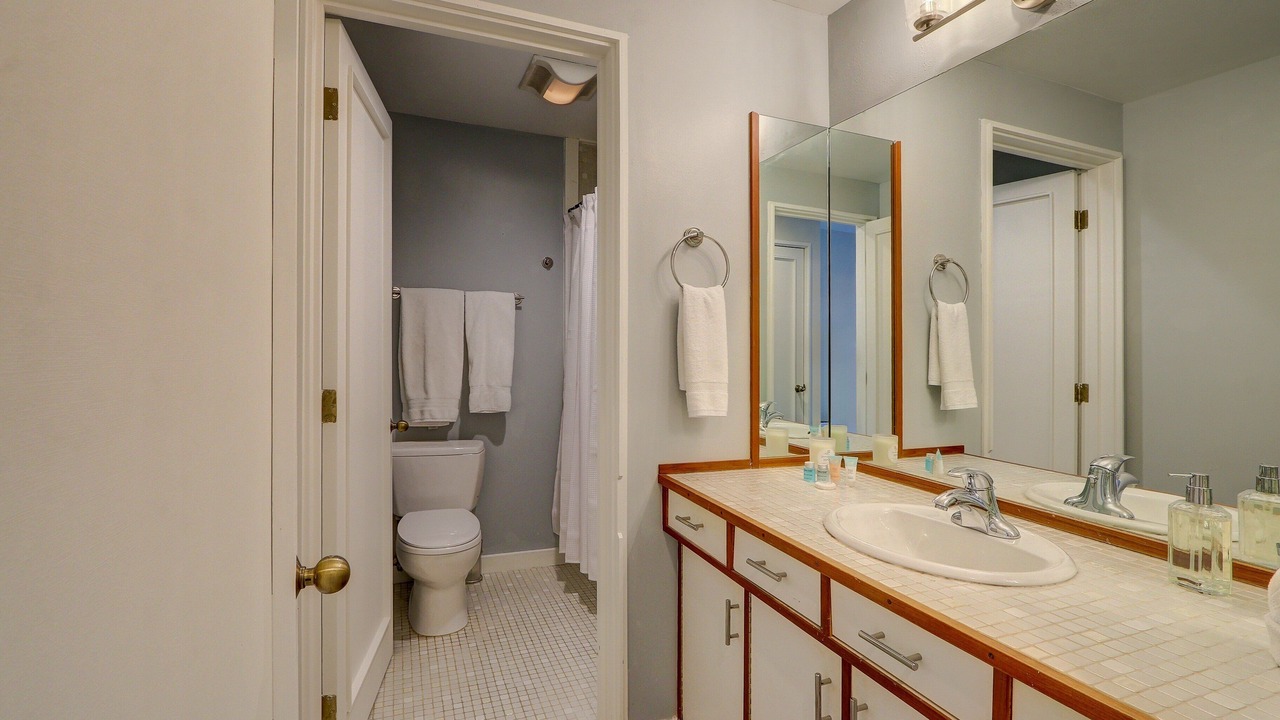 Photo of Bathroom in Eastlake