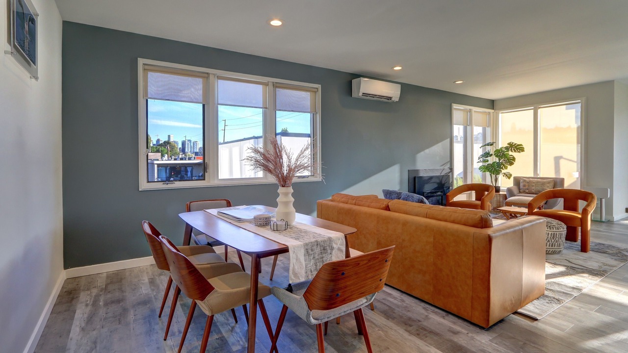 Photo of Others in Eastlake