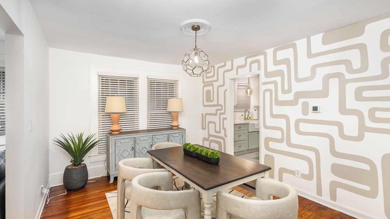 Photo of Bedroom in Enderly Park