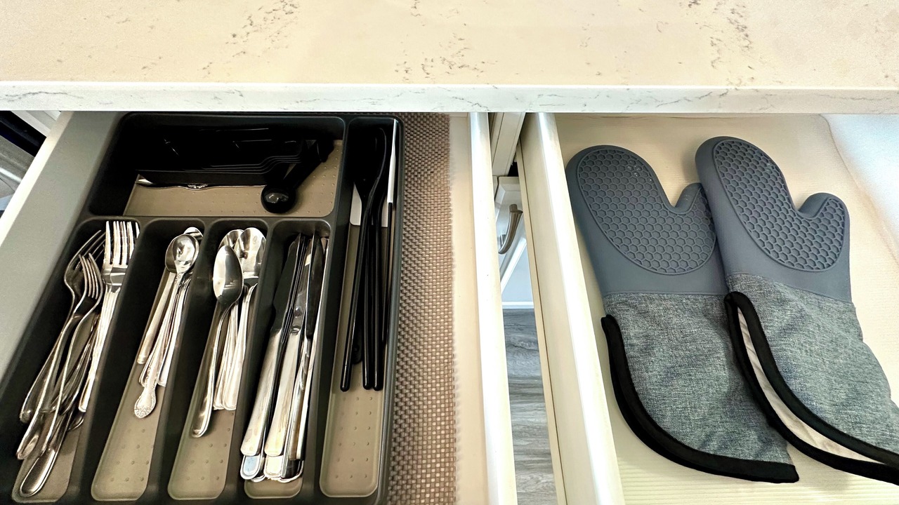 Photo of Bedroom in Evanston