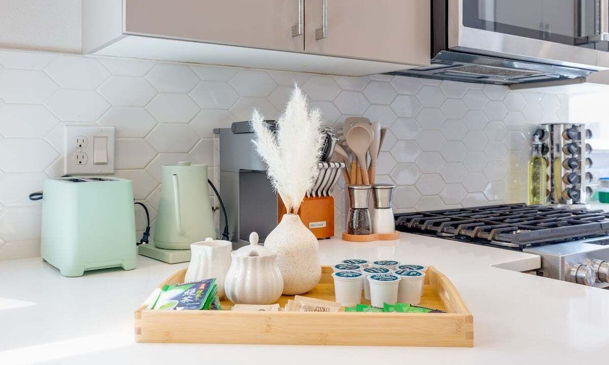 Photo of Kitchen in East Queen Anne
