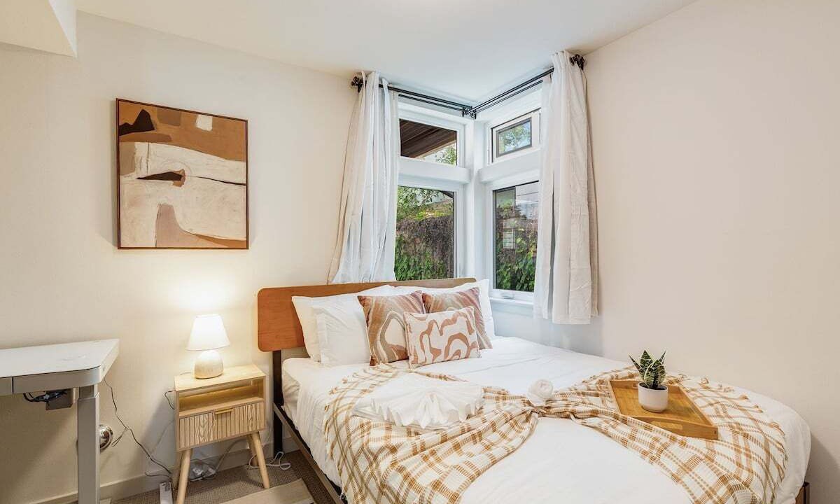 Photo of Bedroom in East Queen Anne