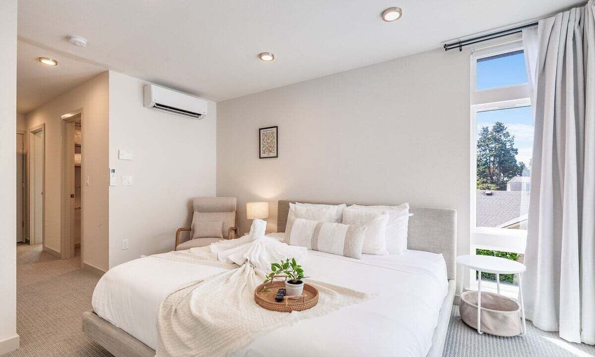 Photo of Bedroom in East Queen Anne