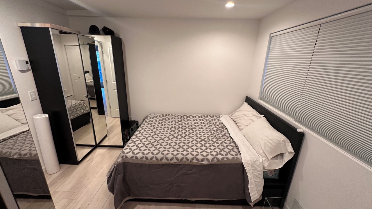 Photo of Bedroom in Inglewood-Finn Hill