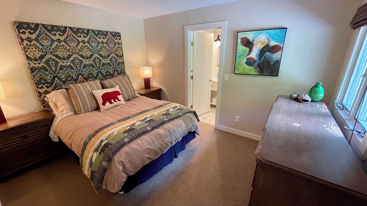 Photo of Bedroom in Warren
