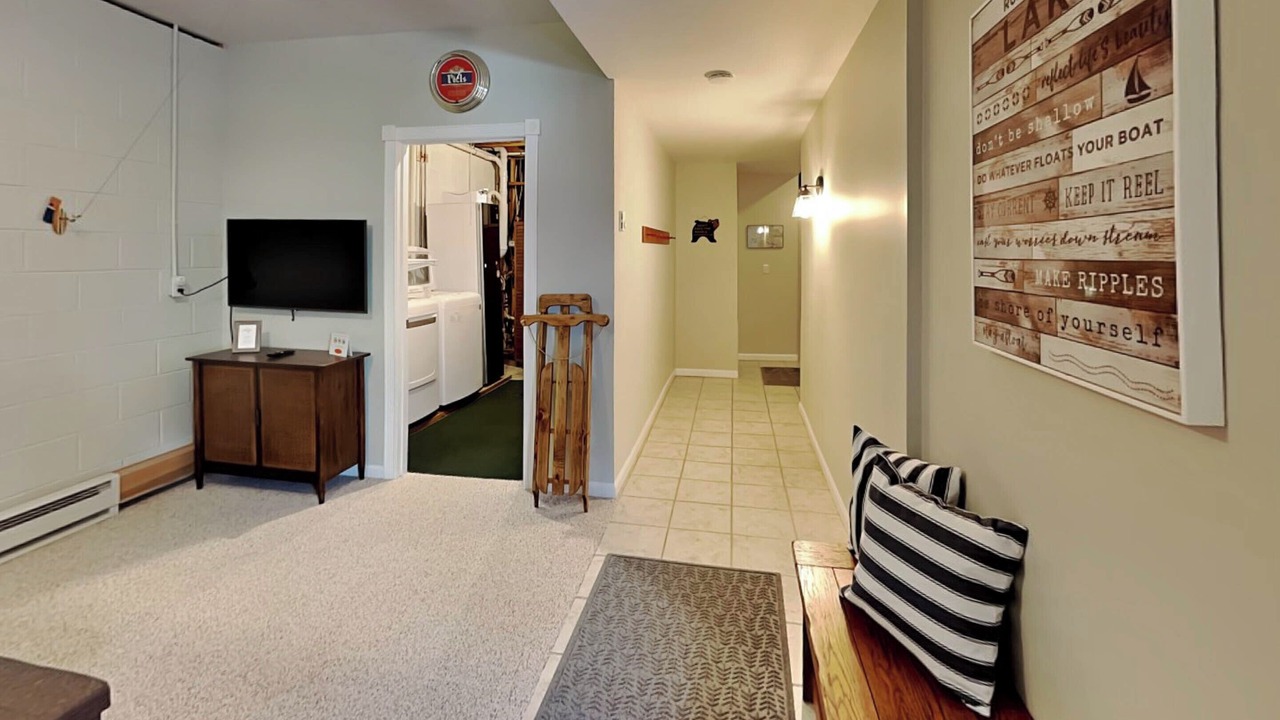 Photo of Bedroom in Mountainside