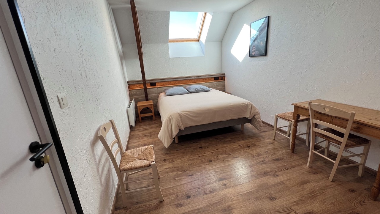 Photo of Bedroom in Tingry