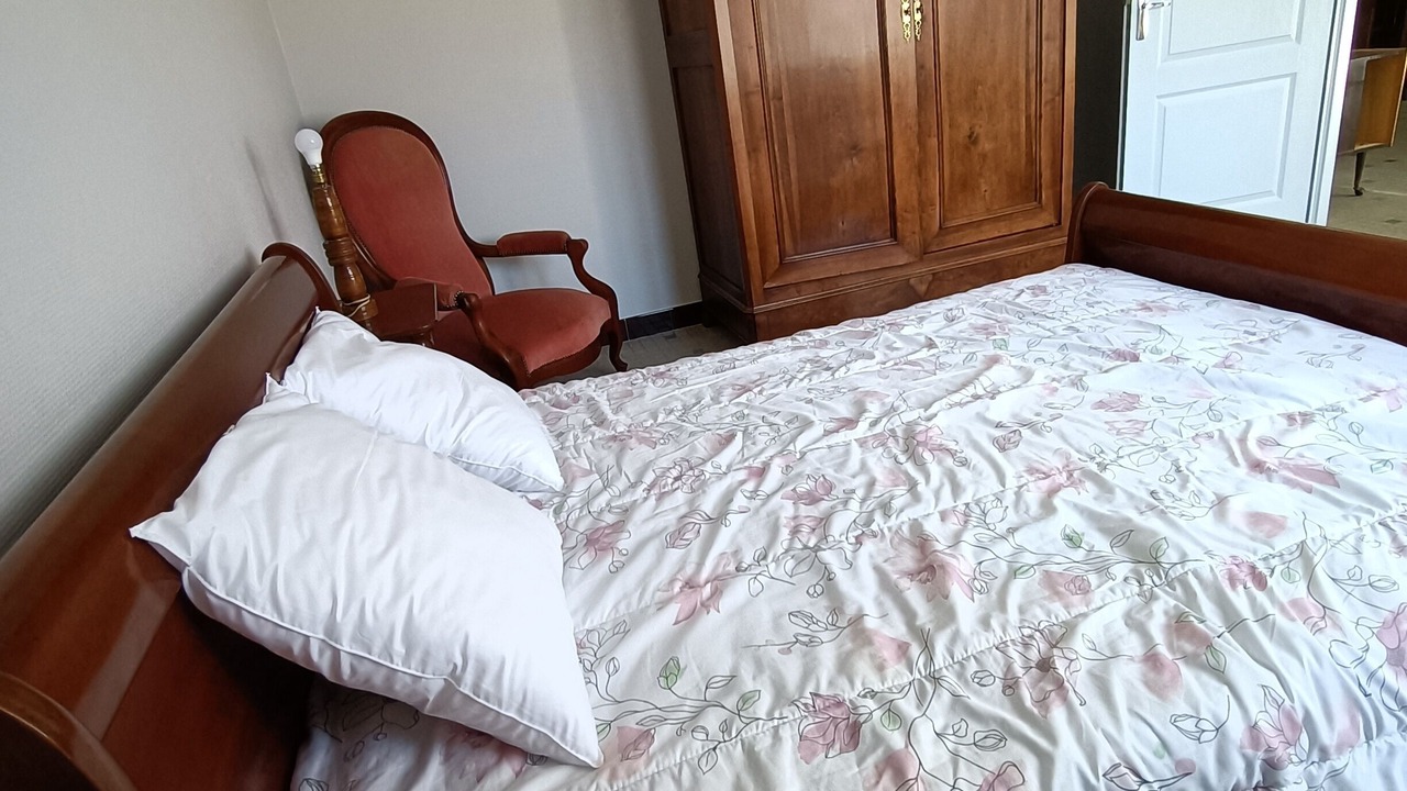 Photo of Bedroom in Saint-Vincent-la-Chatre