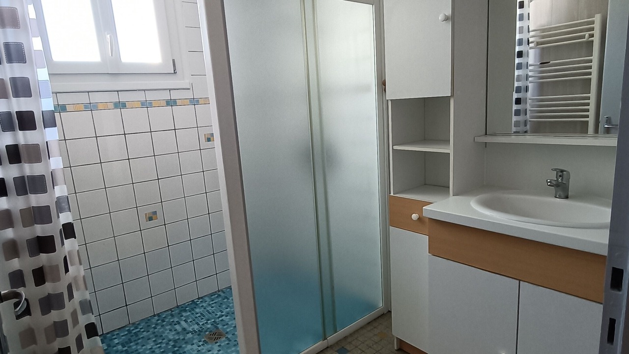 Photo of Bathroom in Saint-Vincent-la-Chatre