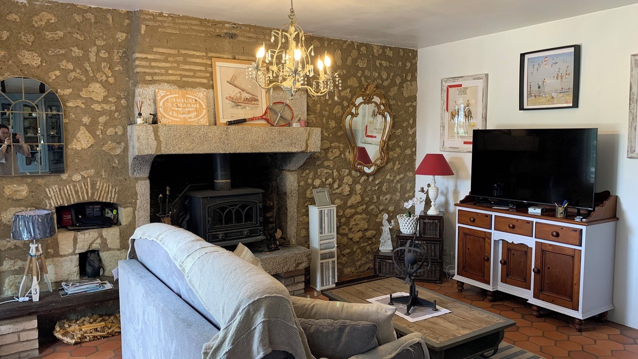 Photo of Livingroom in Asse-le-Riboul