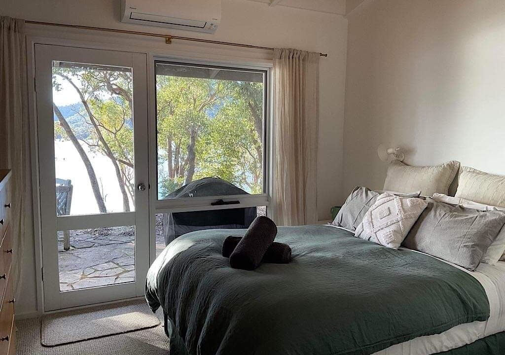 Photo of Bedroom in Taylor Bay