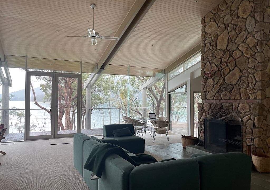 Photo of Livingroom in Taylor Bay