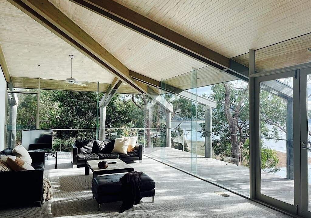 Photo of Livingroom in Taylor Bay