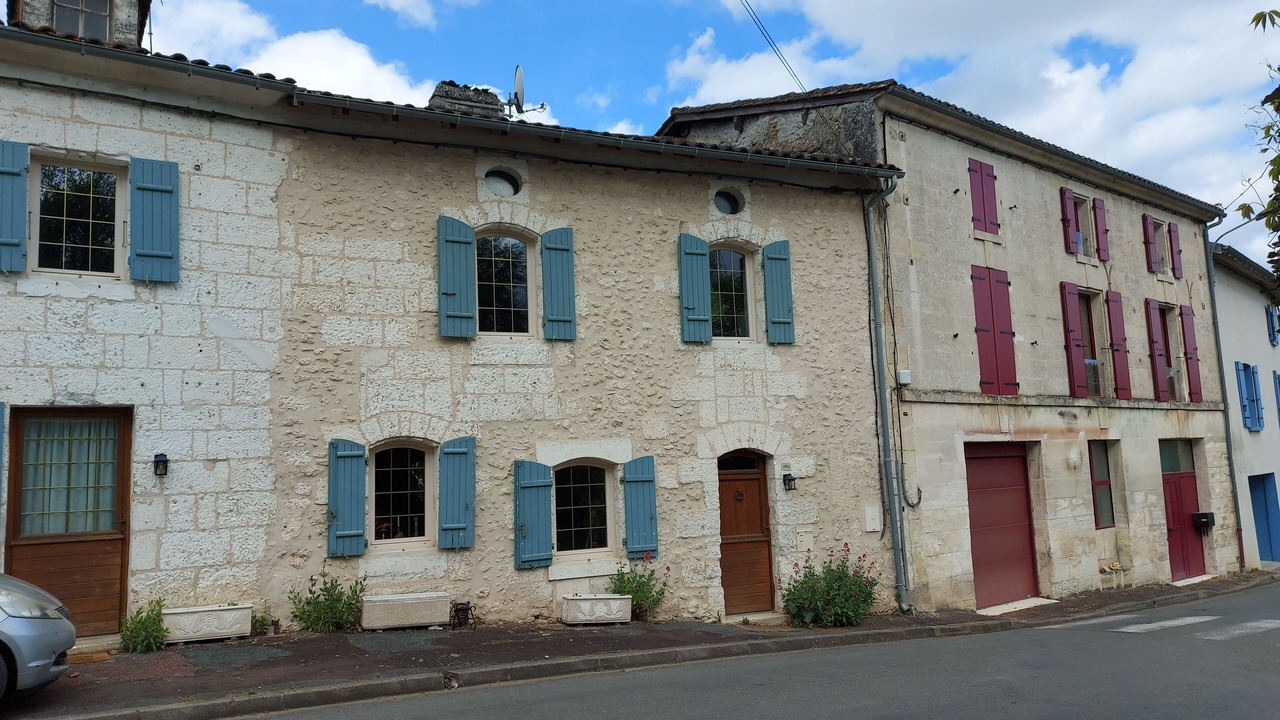 Photo of Outdoor in Bourdeilles