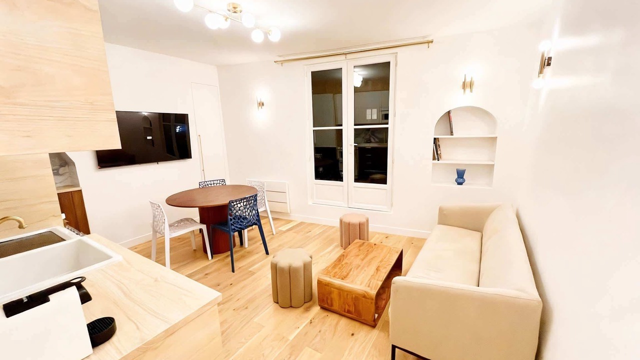 Photo of Livingroom in Arsenal