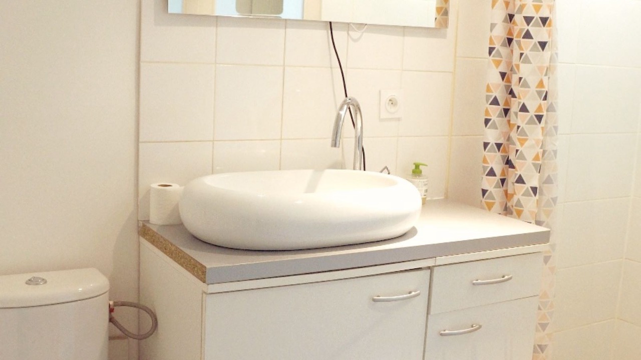 Photo of Bathroom in Cachan