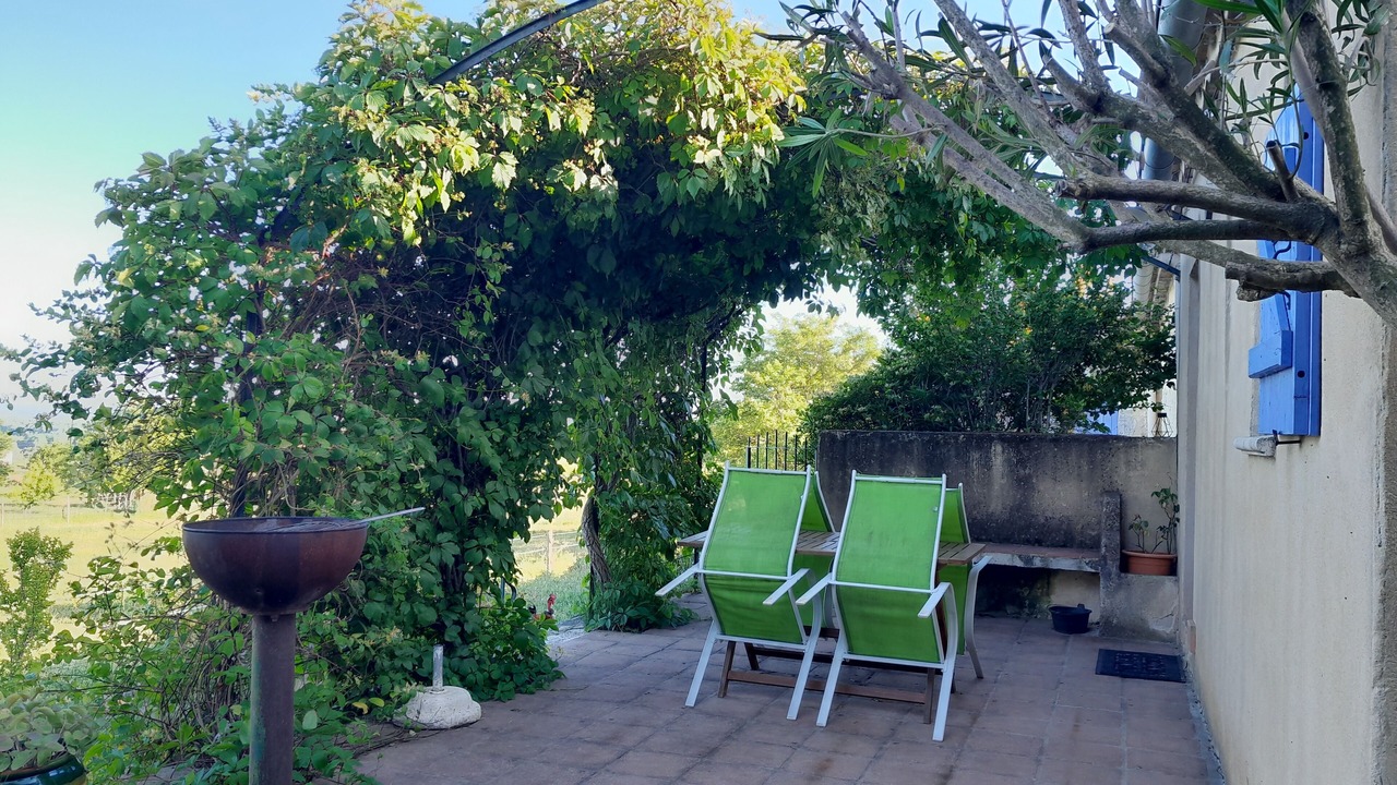 Photo of Patio Balcony in Saint-Marcel-d'Aredeche
