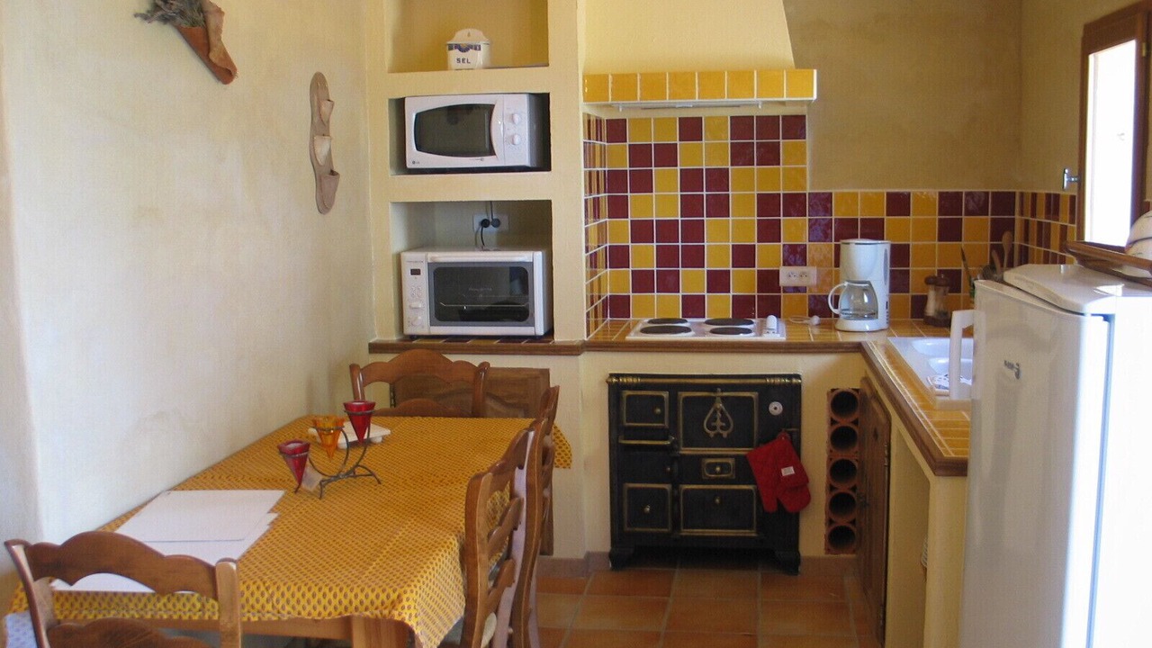 Photo of Kitchen in Saint-Marcel-d'Aredeche