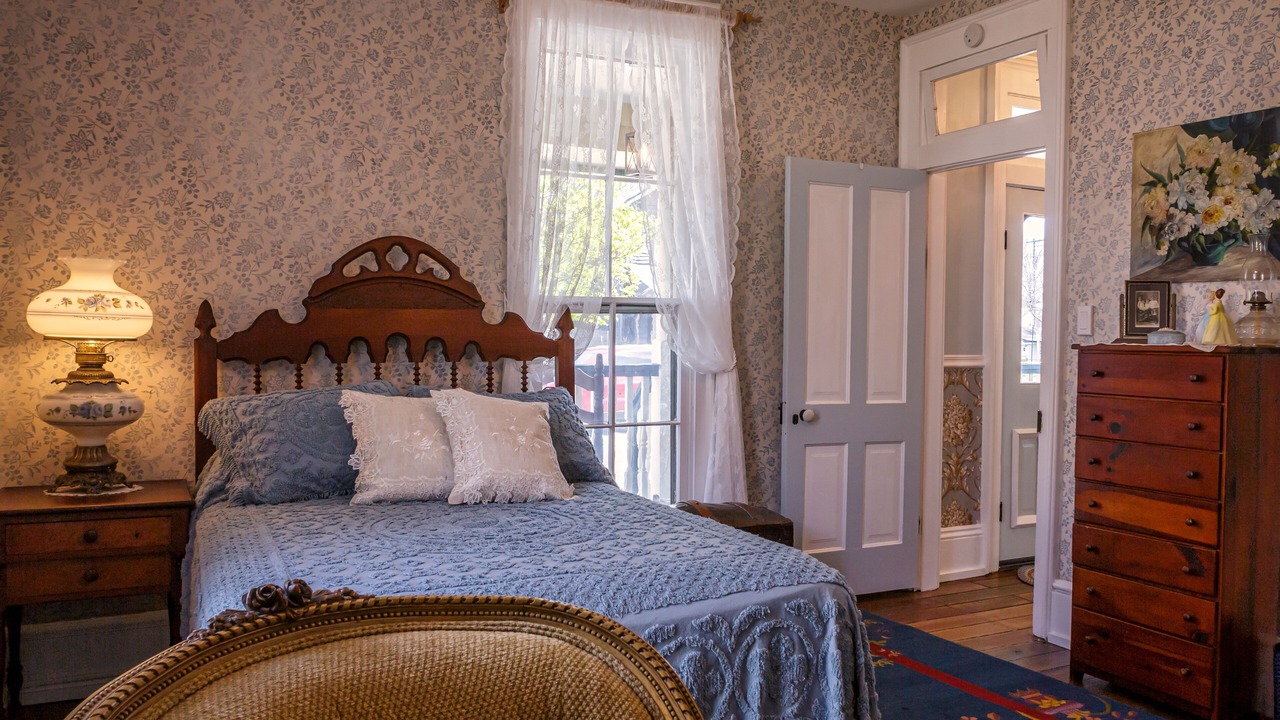 Photo of Bedroom in Noblesville