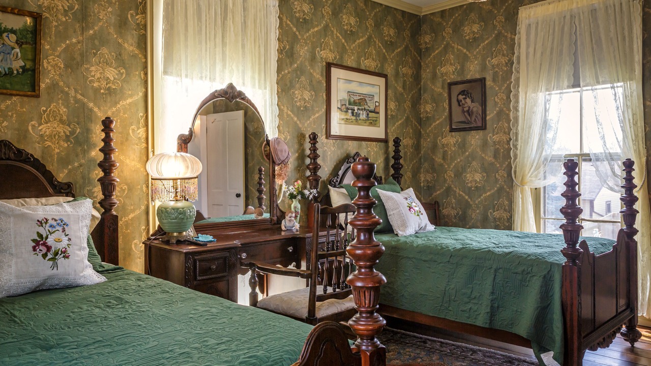 Photo of Bedroom in Noblesville