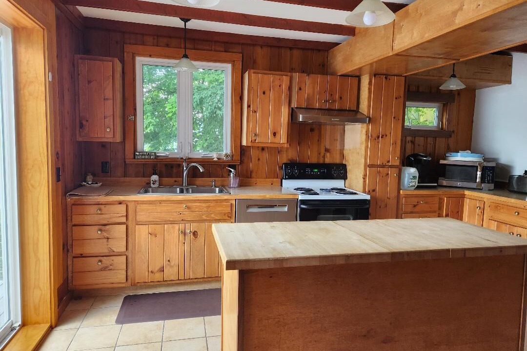 Photo of Kitchen in Hammondsport