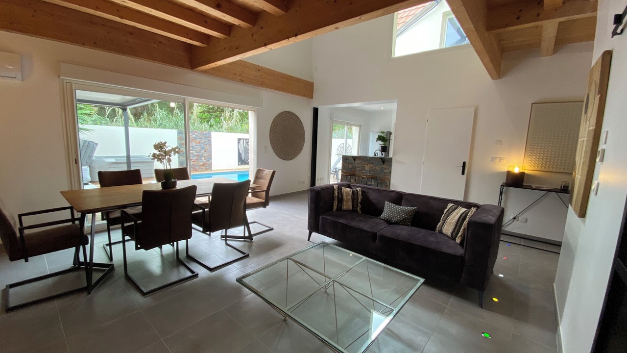 Photo of Others in Quartier des Boucholeurs