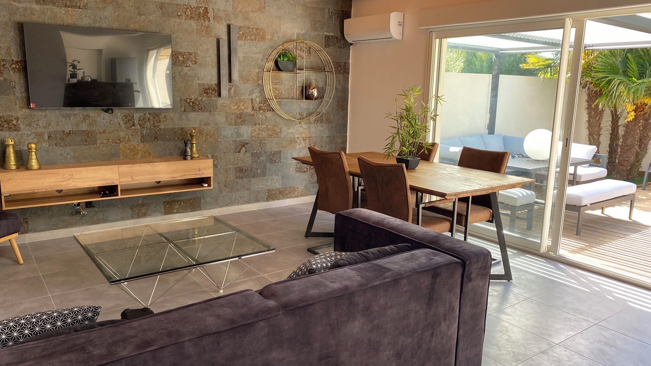 Photo of Others in Quartier des Boucholeurs