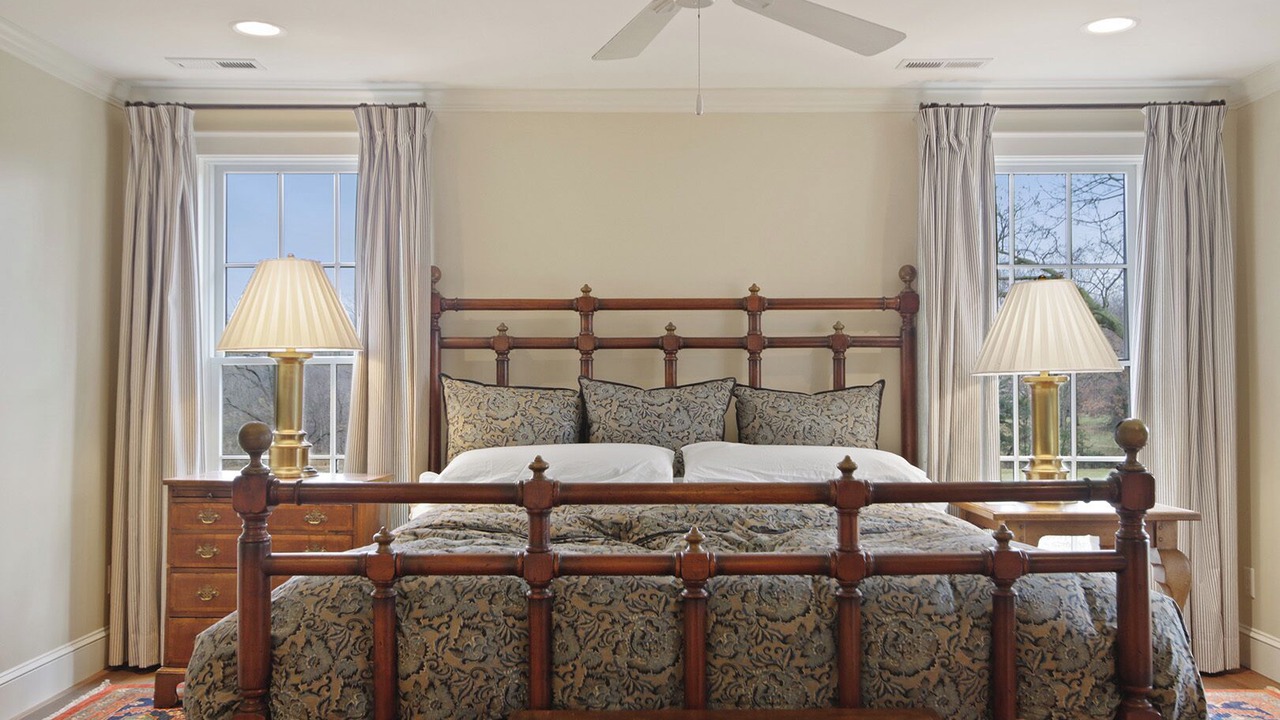 Photo of Bedroom in Boonesboro