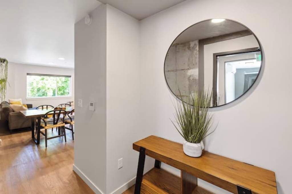 Photo of Others in Cliff - Cannon