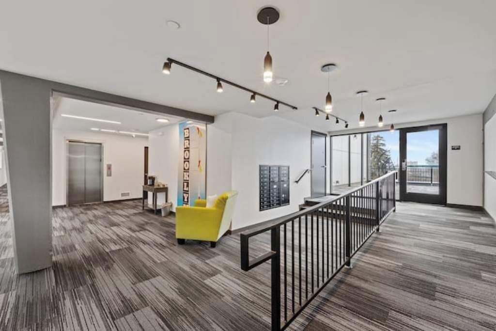 Photo of Others in Cliff - Cannon