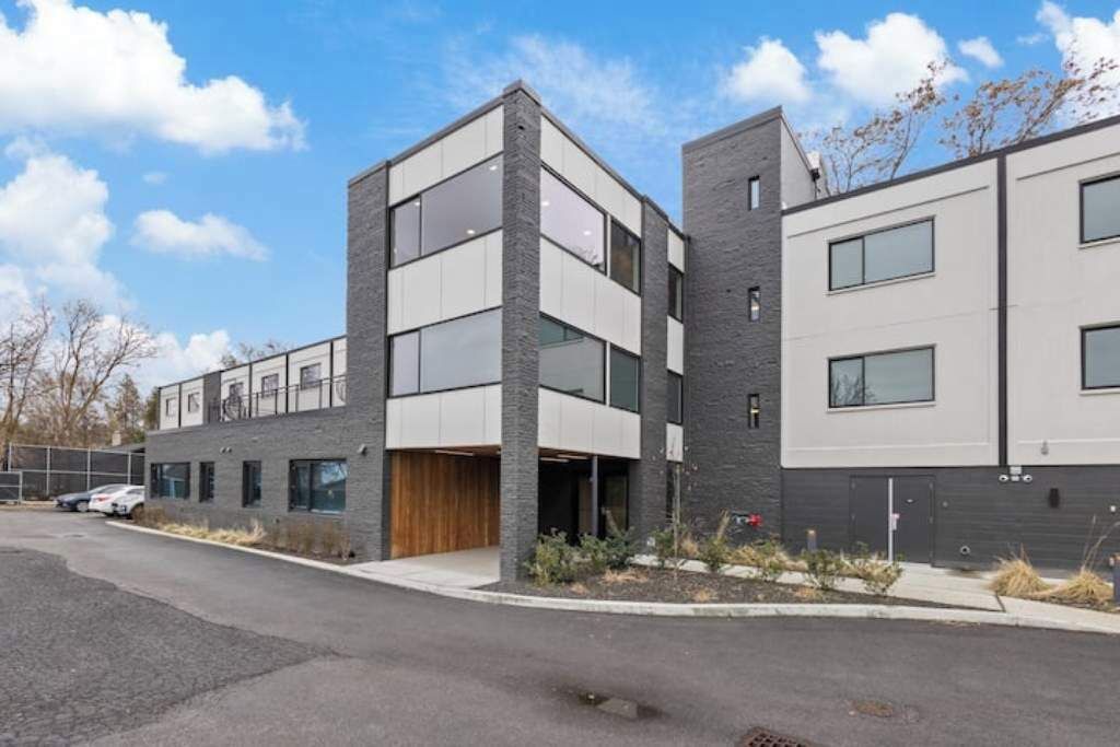 Photo of Outdoor in Cliff - Cannon