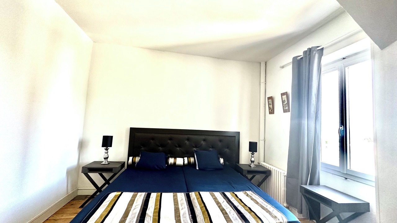 Photo of Bedroom in Amboise