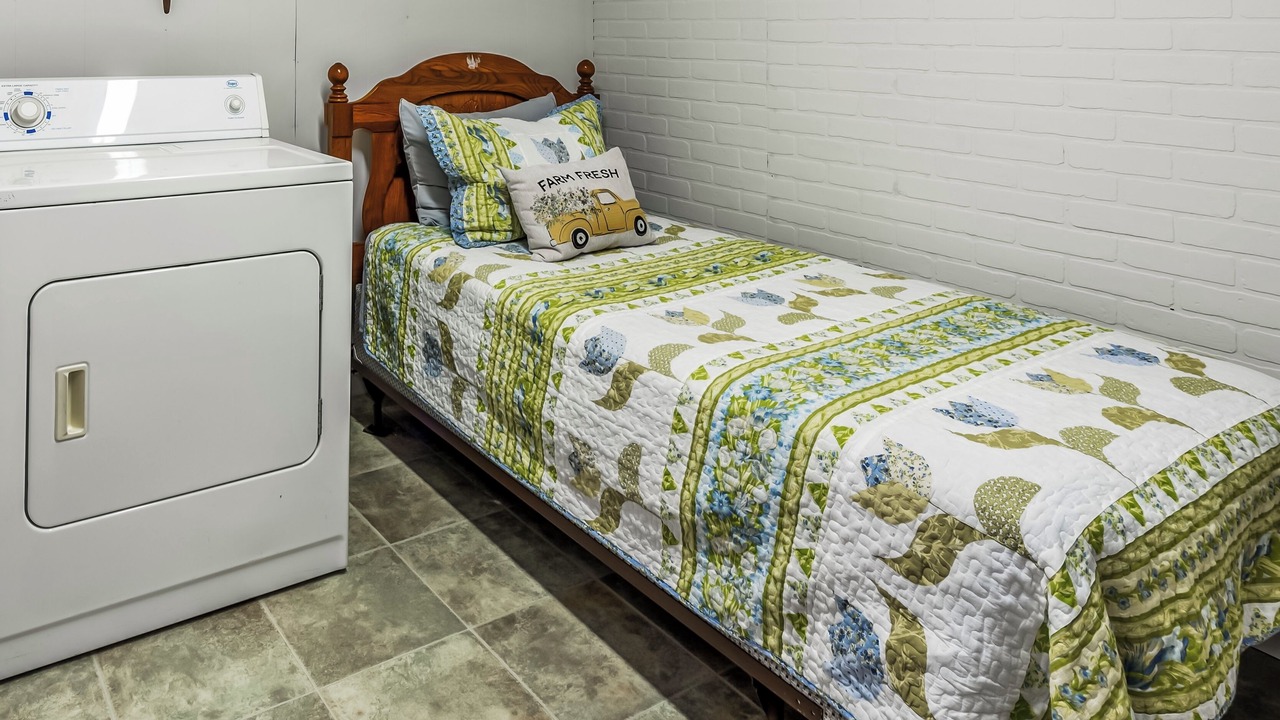 Photo of Bedroom in Mentone