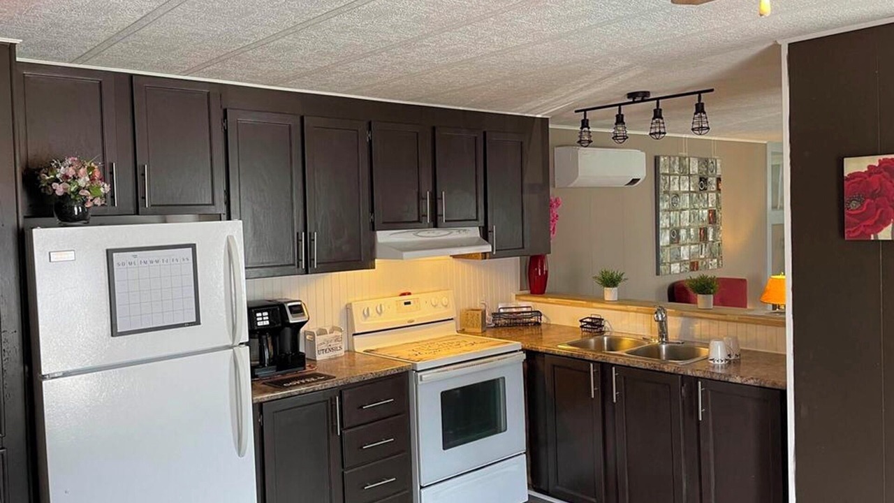 Photo of Kitchen in New Victoria