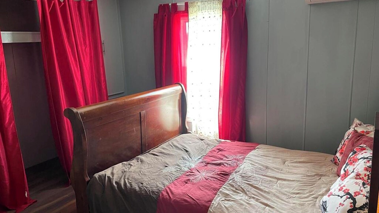 Photo of Bedroom in New Victoria