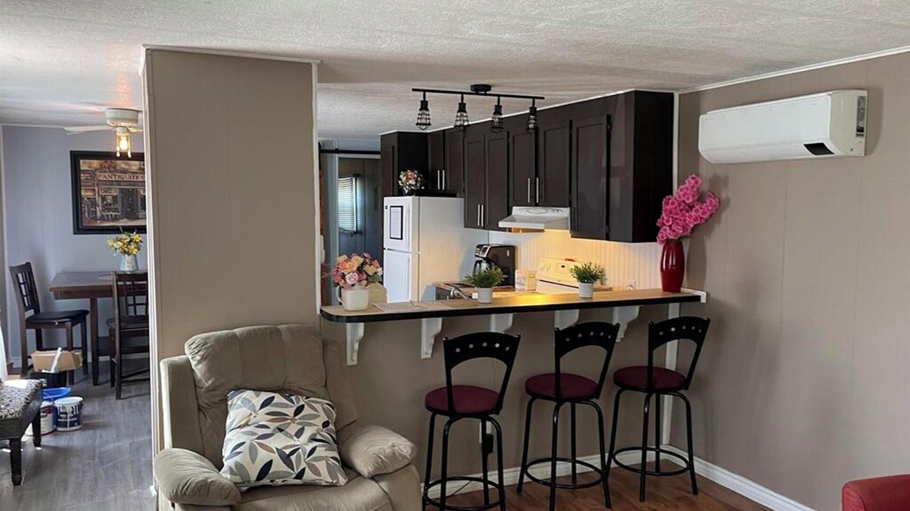 Photo of Livingroom in New Victoria